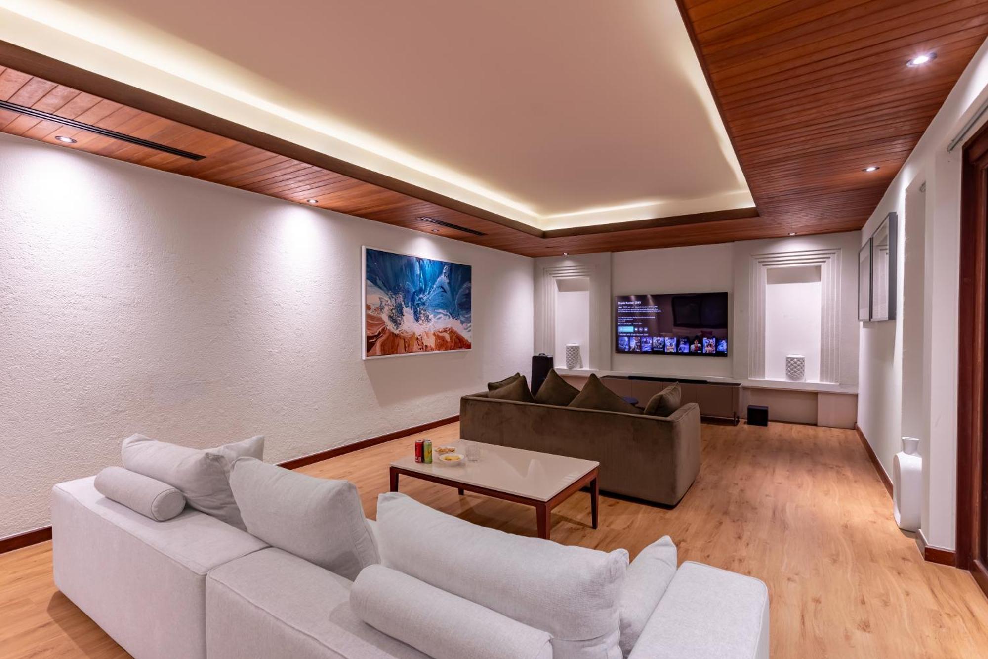 La Thale Villa Phuket